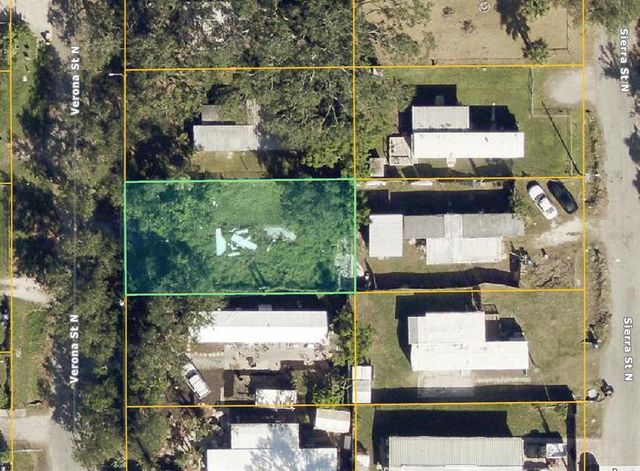 200 Verona St N #16, Nokomis, FL 34275