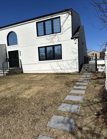 Address Not Disclosed, Bellmore, NY 11710