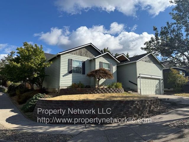5729 SE 15th Dr, Gresham, OR 97080