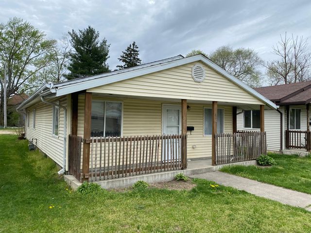 627 Studebaker St, South Bend, IN 46628