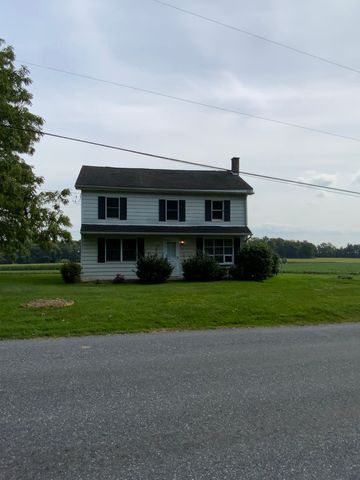 685 Dry Wells Rd, Quarryville, PA 17566