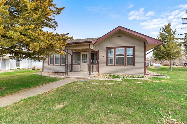 214 Dartmouth Ave, Newell, SD 57760