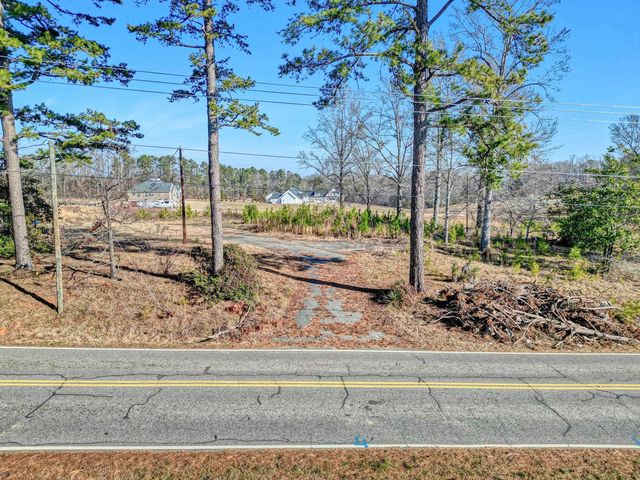 740 Canaan Rd, Spartanburg, SC 29306