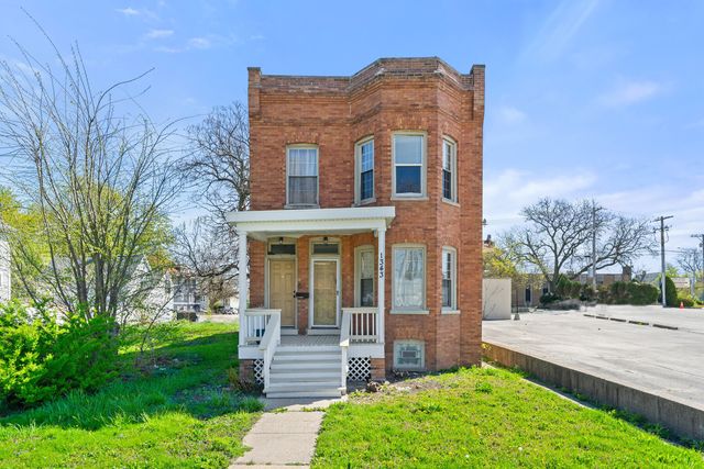 1343 Vincennes Ave #1, Chicago Heights, IL 60411
