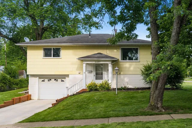 6180 Arnett Rd, Westerville, OH 43081
