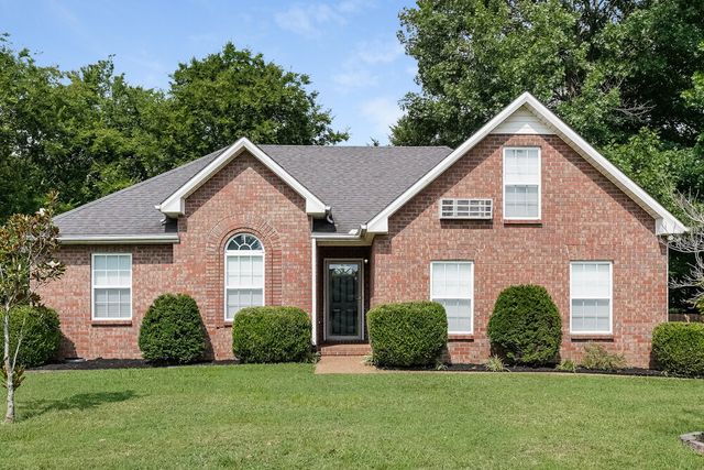 128 Candle Wood Dr, Hendersonville, TN 37075