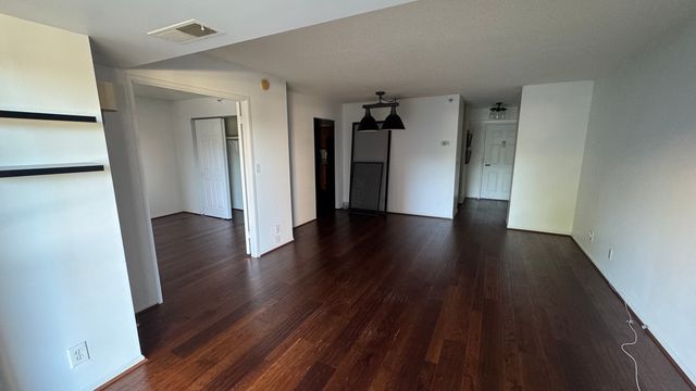 1600 N  Oak St #401, Arlington, VA 22209