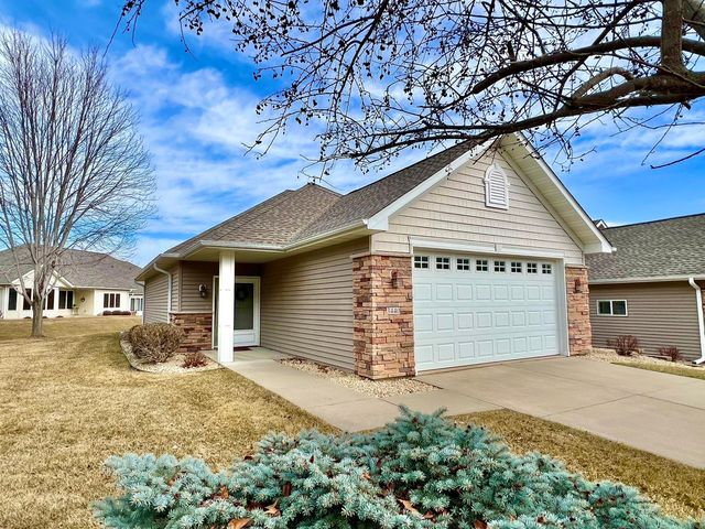3440 Briarview Ct, Red Wing, MN 55066