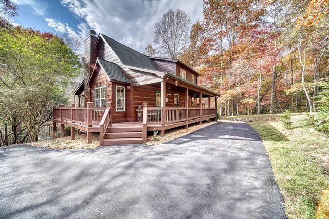 48 Sweetbay Dr, Blairsville, GA 30512