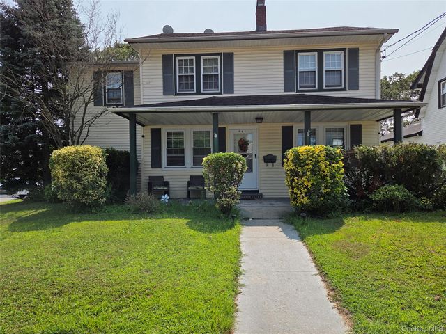 768 Glover Pl Drive, Baldwin, NY 11510
