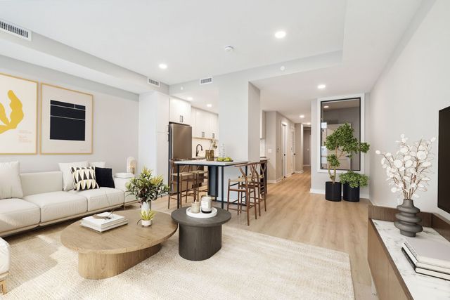 1111 20th St NW #606, Washington, DC 20526