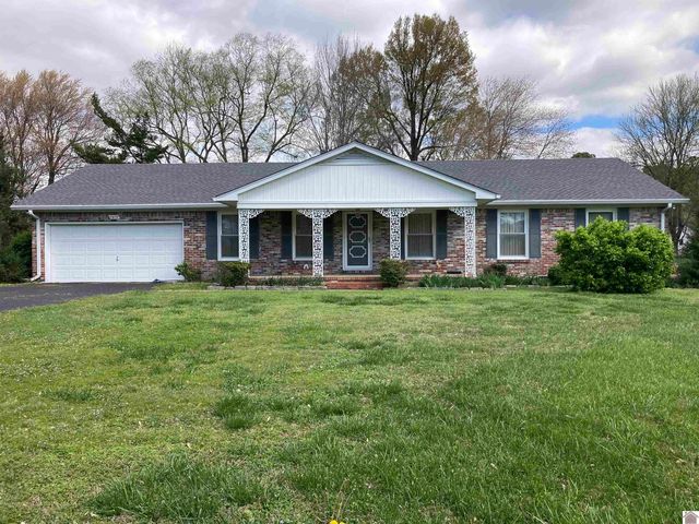 1610 Keenland Dr, Murray, KY 42071