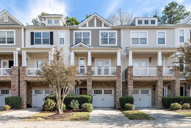 8040 Sycamore Hill Ln, Raleigh, NC 27612