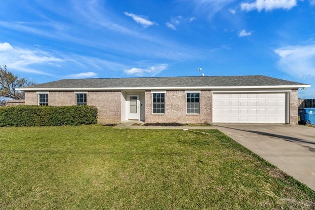 322 Green Acres Rd, Weatherford, TX 76088
