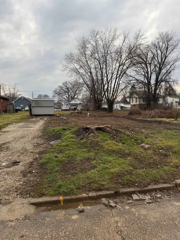 4748 Clay St, Ashland, KY 41101