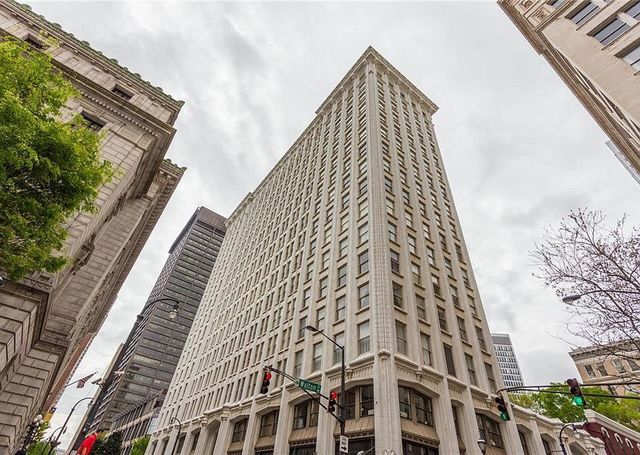 57  Forsyth ST #10F, Atlanta, GA 30303