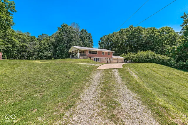 5410 Shelbyville Rd, Indianapolis, IN 46237