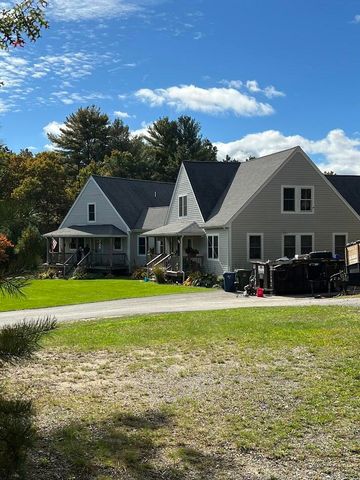 879 Long Pond Road, Plymouth, MA 02360