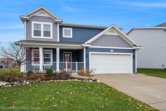 3112 Ivy Wood Cir, Howell, MI 48855