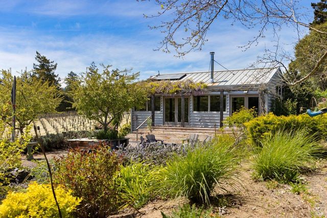 1825 Highway 128, Philo, CA 95466