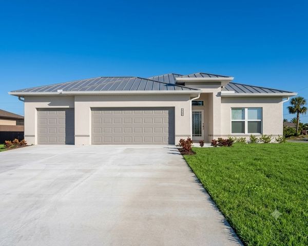 205 NE 21st Ave, Cape Coral, FL 33909