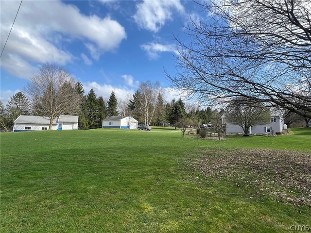 2075 Peruville Rd, Freeville, NY 13068