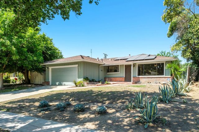 4717 N  Bengston Ave, Fresno, CA 93705