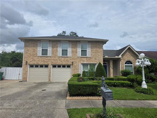 1159 Santa Maria Dr, Marrero, LA 70072