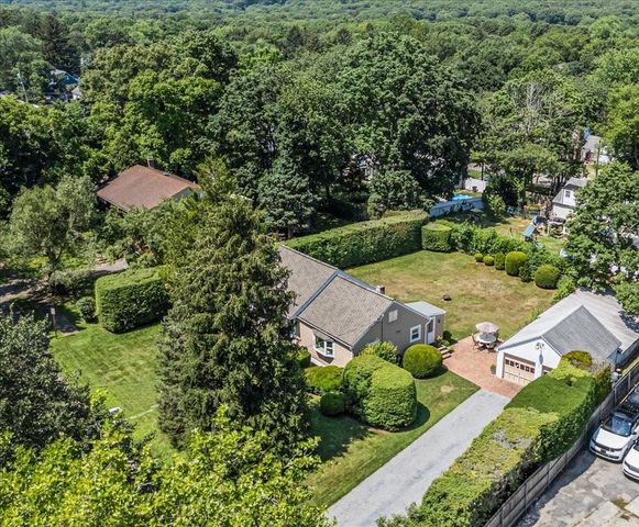11743 Homes For Sale & 11743 Real Estate - 107 Homes | Trulia