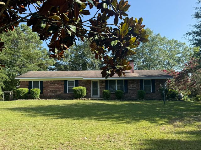 1411 County Road 41, Louisville, AL 36048
