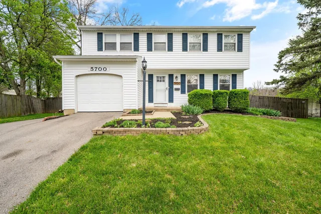 5700 Bashaw Dr, Westerville, OH 43081