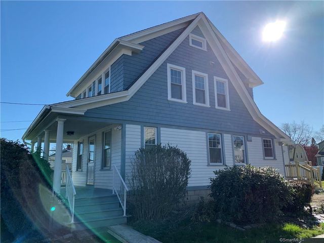 22 Grand St, West Haven, CT 06516