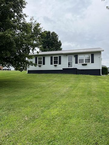 7042 Mount Gilead Rd, Maysville, KY 41056