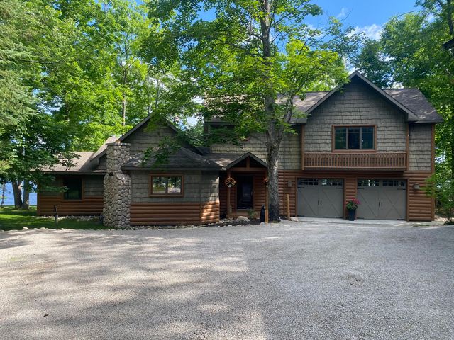 13640 W  Shore Dr, Millersburg, MI 49759