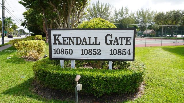 10854 N  Kendall Dr #404, Miami, FL 33176
