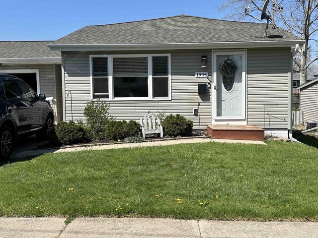 1944 South Marion Avenue, Janesville, WI 53546