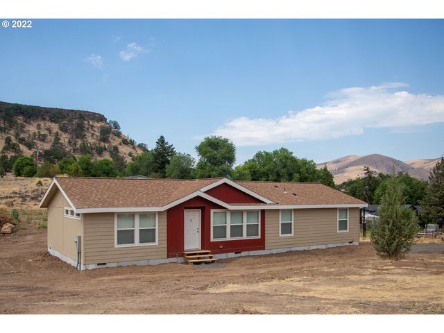 57580 Church Ave, Tygh Valley, OR 97063