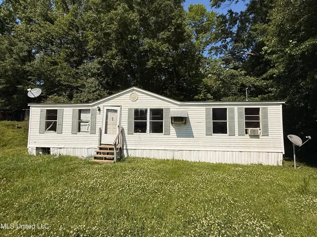 640 Heartwood Dr, Vicksburg, MS 39180