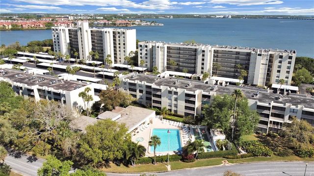 2614 Cove Cay Dr #402, Clearwater, FL 33760