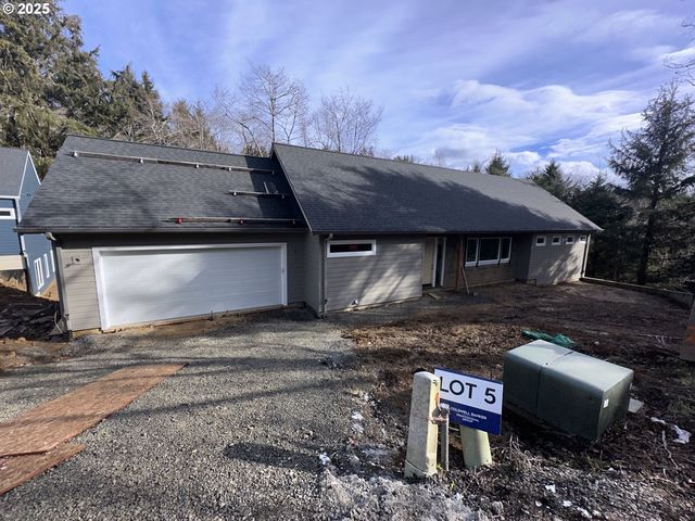 740 Monica Ct, Cannon Beach, OR 97110