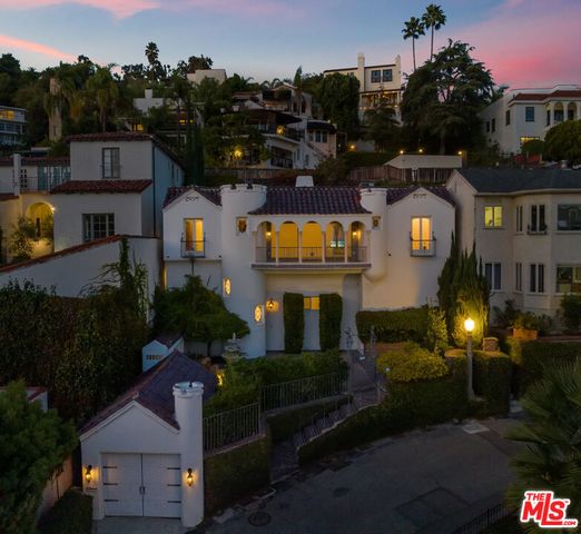 2111 Rockledge Rd, Los Angeles, CA 90068