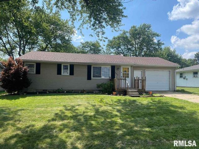 111 Bryant St, Morton, IL 61550