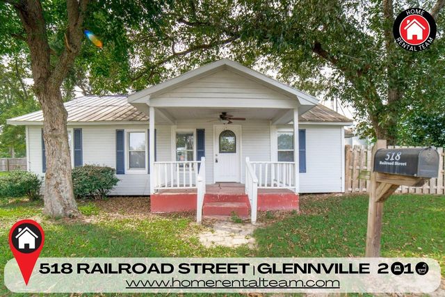518 Railroad St, Glennville, GA 30427