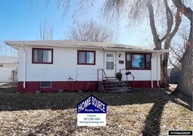 813 Belinda Dr, Riverton, WY 82501