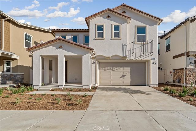 23732 Wilcox Dr, Newhall, CA 91321