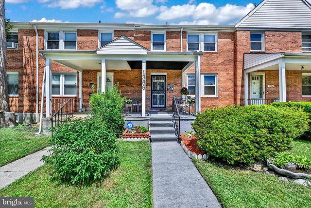 1386 Pentwood Rd, Baltimore, MD 21239