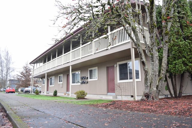 801 NW 27th St   #4, Corvallis, OR 97330