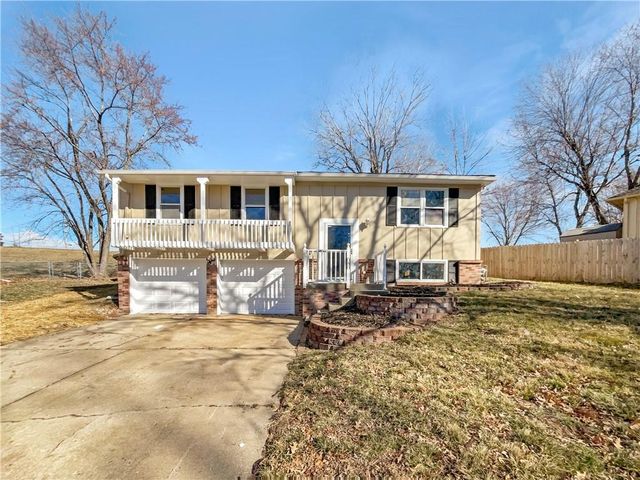 1724 N  Hanover Ave, Independence, MO 64056