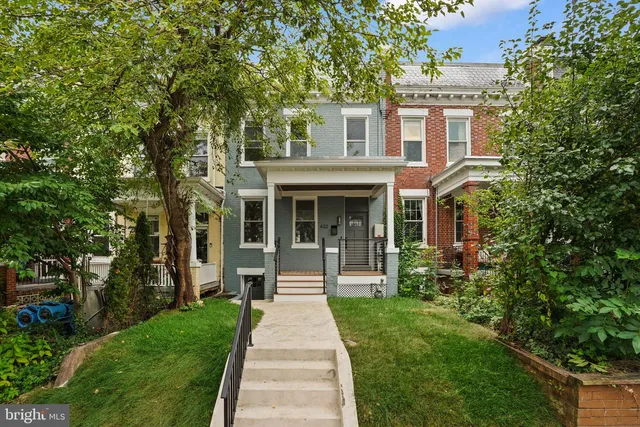 432 Newton Pl NW, Washington, DC 20010