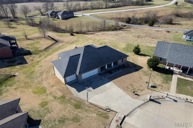 2496 Prairie View Trl, Jackson, MO 63755